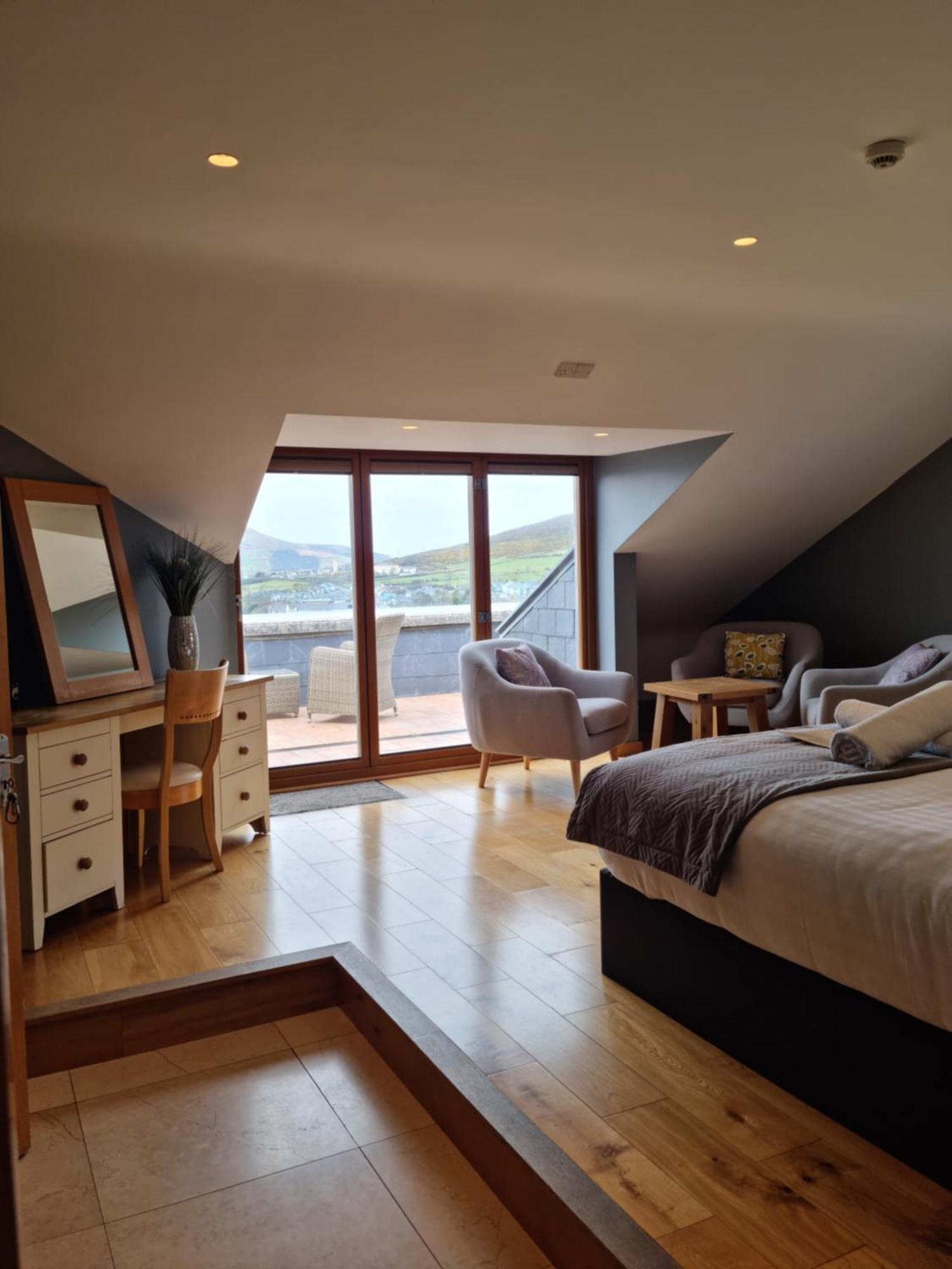 Hotel Fab View (Adults Only) à Dingle Chambre photo